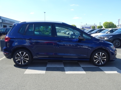 VW Golf Sportsvan 1.5 DSG*NAVI*PDC*ACC*SHZG*TEMPO*