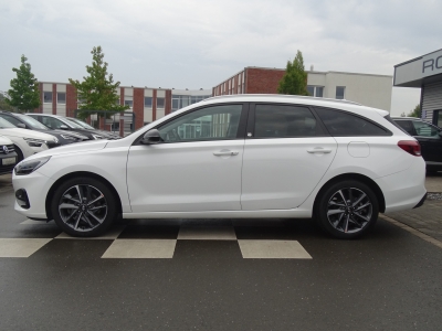 Hyundai i30 Edition30+*AT*LED*NAVI*DAB*RFK*SHZG*CAR PLAY