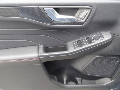 Ford Kuga ST-Line*DAB*NAVI*SHZG*RFK*LED*GJR*V.COCKPIT