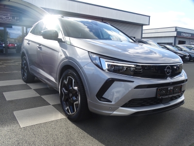 Opel Grandland 1.5 D*ULTIMATE*AT*NAVI*KAMERA*LED*DAB*