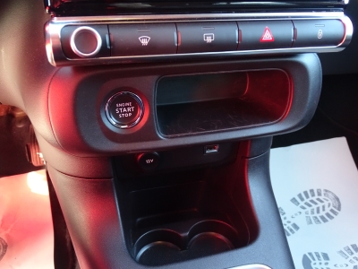 Citroen C3 SHINE PACK*LED*DAB*RFK*NAVI*PDC*GJR*TEMP*APPS