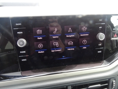 VW Taigo 1.5 Move*DSG*PDC*NAVI*DAB*BEATS*CARPLAY*