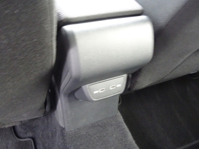 VW Taigo 1.5 Move*DSG*PDC*NAVI*DAB*BEATS*CARPLAY*