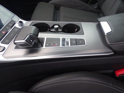 Audi A6 40 TDI*S LINE*S TRONIC*AHK*KAMERA*DAB*LED*B&O