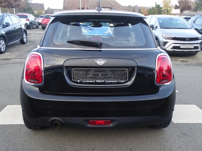 MINI One 1.5 AT*NAVI*PDC*LED*MFL*SHZG*GJR*TEMPO*TEL*