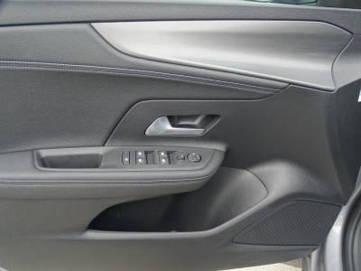 Opel Mokka 1.2 GS / AT / ALU / CARPLAY / SHZ / L-SHZ