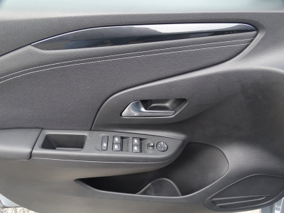 Opel Corsa GS*AT*LED*DAB*RFK*PDC*CAR PLAY*KLIMA*TEMPO