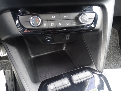 Opel Corsa GS*AT*LED*DAB*RFK*PDC*CAR PLAY*KLIMA*TEMPO