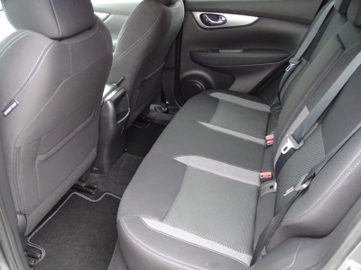 Nissan Qashqai 1.3 / N-Connecta/ NAVI /KLIMAAUTO/SHZG  