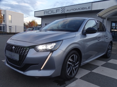 Peugeot 208 1.2 Allure / ALU / CARPLAY / MFL / PDC 