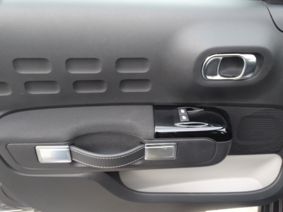 Citroen C3 1.2 SHINE*DAB*LED*CARPLAY*MFL*TEL.*PDC*TEMPO*