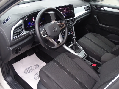 VW T-Roc 1.5LIFE*DSG*AHK*NAVI*DAB*LED*PDC*GJR*SHZG 