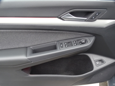 VW Golf 2,0 TDI Move*LED*NAVI*DAB*RFK*PDC*SHZG*ACC*