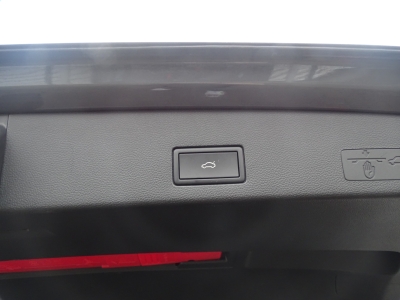 VW Golf 2,0 TDI Move*LED*NAVI*DAB*RFK*PDC*SHZG*ACC*