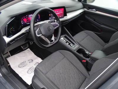 VW Golf 2,0 TDI Move*LED*NAVI*DAB*RFK*PDC*SHZG*ACC*