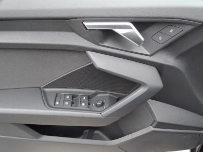 Audi A3 30 TFSI*LED*CARPLAY*SHZG*DAB*PDC*GJR*MFL*TEL*