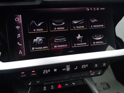 Audi A3 30 TFSI*LED*CARPLAY*SHZG*DAB*PDC*GJR*MFL*TEL*