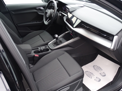 Audi A3 30 TFSI*LED*CARPLAY*SHZG*DAB*PDC*GJR*MFL*TEL*