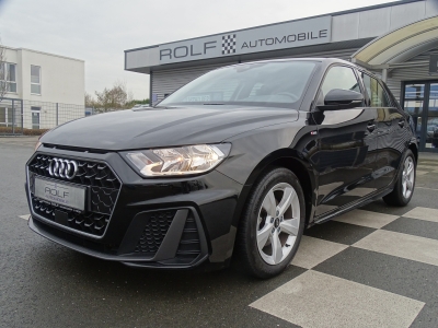 Audi A1 30 TFSI S line / SHZ / DIGITALES-COCK. / MFL