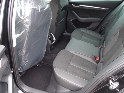 Skoda Octavia 2.0 TDI 110 kW Selection /DSG / NAVI/LED