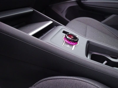 VW Tiguan 2.0 TDI*LIFE*DSG*NAVI*GJR*SHZG*LED*RFK*