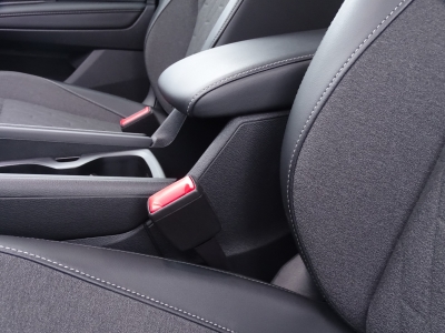 VW Tiguan 2.0 TDI*LIFE*DSG*NAVI*GJR*SHZG*LED*RFK*