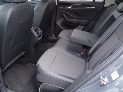 VW Tiguan 2.0 TDI*LIFE*DSG*NAVI*GJR*SHZG*LED*RFK*