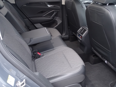 VW Tiguan 2.0 TDI*LIFE*DSG*NAVI*GJR*SHZG*LED*RFK*