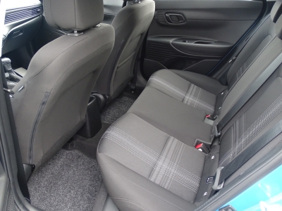 Hyundai i20 Select DCT*DAB*TEL*PDC*MFL*TEMPO*KLIMA*SHZG*