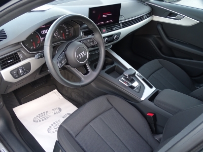 Audi A4 30TDI S LINE*NAVI*S-TRONIC*LED*RFK*SHZG*DAB* 