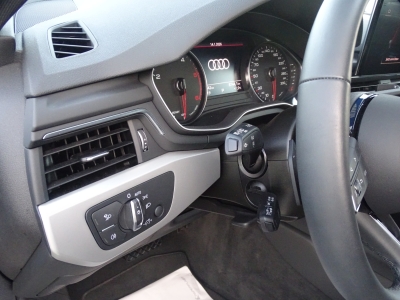 Audi A4 30TDI S LINE*NAVI*S-TRONIC*LED*RFK*SHZG*DAB* 