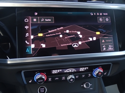 Audi Q3 45 TFSI e*S LINE*NAVI*LED*AHK*RFK*DAB*SHZG*