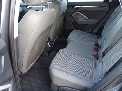 Audi Q3 45 TFSI e*S LINE*NAVI*LED*AHK*RFK*DAB*SHZG*
