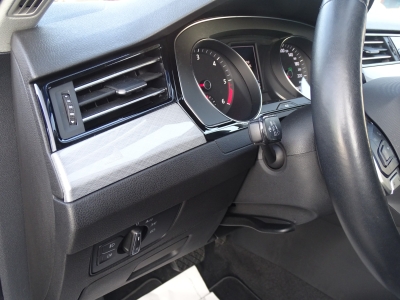 VW Passat 2.0 TDI Business / DSG / NAVI / SHZ /LED 