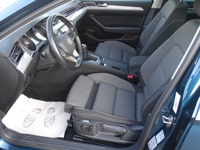 VW Passat 2.0 TDI Business / DSG / NAVI / SHZ /LED 
