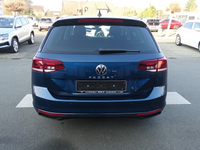 VW Passat 2.0 TDI Business / DSG / NAVI / SHZ /LED 