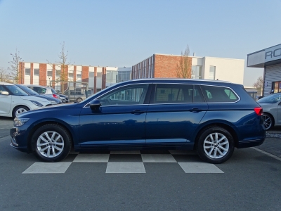 VW Passat 2.0 TDI Business / DSG / NAVI / SHZ /LED 