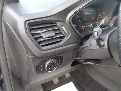 Ford Focus 1.0 ST-Line / LED / NAVI / BLUETH. / MFL