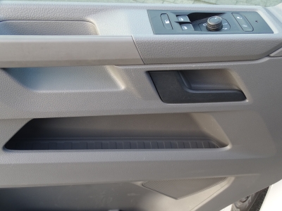 VW Transporter 2.0 TDI / KLIMA / AHK / CARPLAY / BC