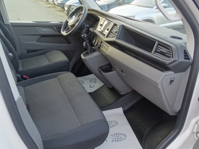 VW Transporter 2.0 TDI / KLIMA / AHK / CARPLAY / BC