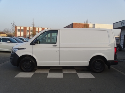 VW Transporter 2.0 TDI / KLIMA / AHK / CARPLAY / BC
