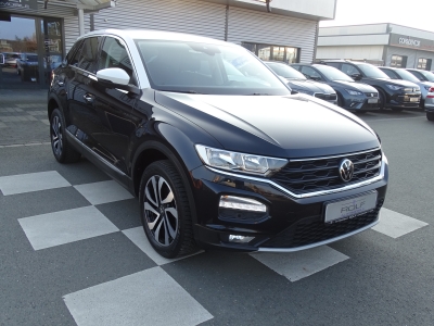 VW T-Roc 1.5 Active*DSG*NAVI*CARPLAY*SHZG*KLIMAAUTO