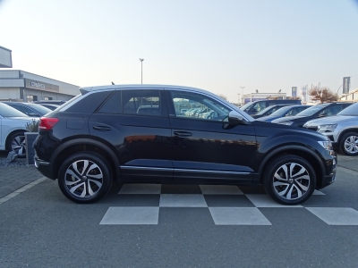 VW T-Roc 1.5 Active*DSG*NAVI*CARPLAY*SHZG*KLIMAAUTO