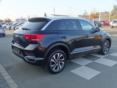 VW T-Roc 1.5 Active*DSG*NAVI*CARPLAY*SHZG*KLIMAAUTO