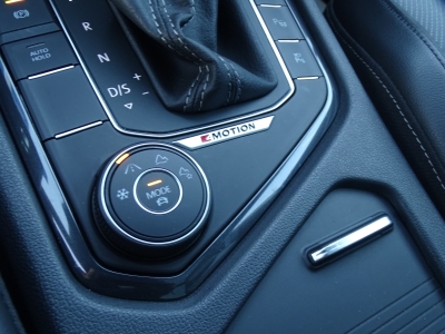 VW Tiguan Allspace 2.0 TDI Highline 4Motion R-LINE