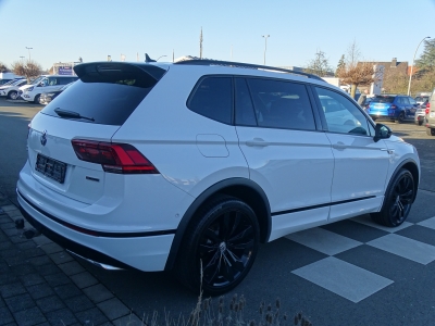 VW Tiguan Allspace 2.0 TDI Highline 4Motion R-LINE