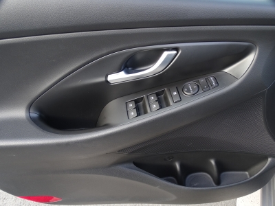 Hyundai i30 1.0 Select*DCT*RFK*DAB*MFL*SHZG*TEMPO*PDC*BC