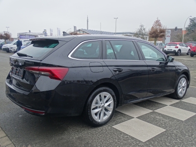 Skoda Octavia 2.0 TDI / AHK/ Selection /DSG / NAVI/LED