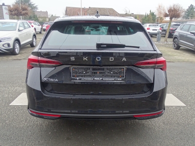 Skoda Octavia 2.0 TDI / AHK/ Selection /DSG / NAVI/LED