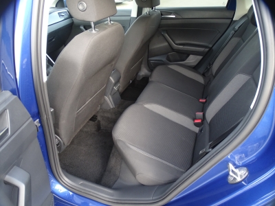 VW Polo 1.0 Life / R-KAMERA / 2 x PDC / CARPLAY/DAB